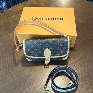 Authentic Louis Vuitton Diane Handbag
